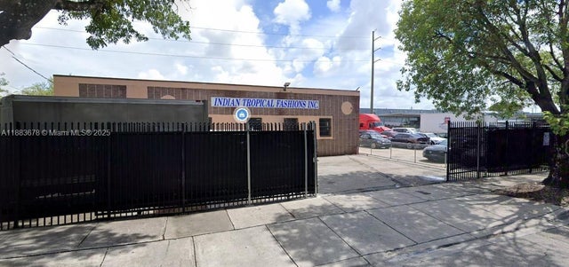 3 of 6 - 1880 Nw 23rd St, Miami, FL