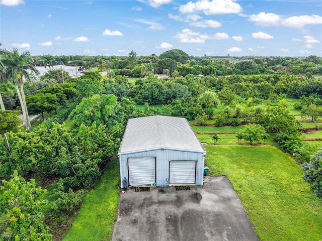 5 of 16 - 19975 Sw 256th St, Homestead, FL