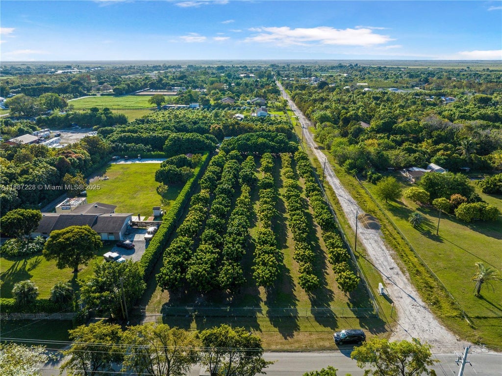 18800 Sw 197 Ave, Miami