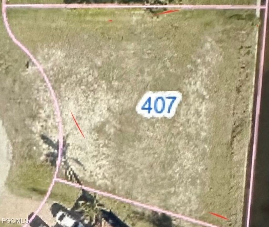 407 Nw 39th Ave, CAPE CORAL