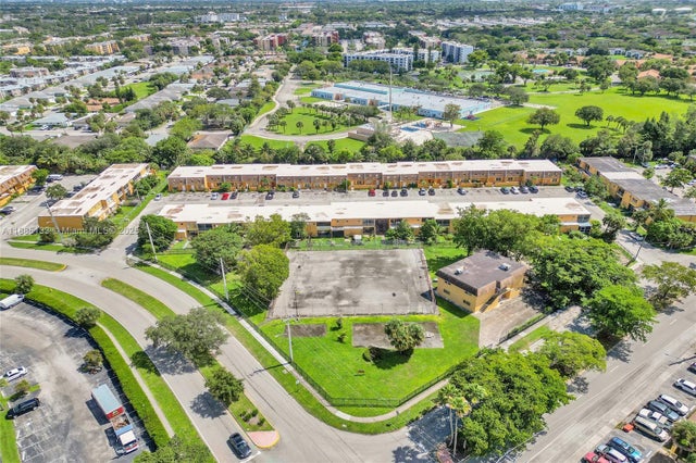 3 of 13 - 2600 Nw 60th Ter, Sunrise, FL