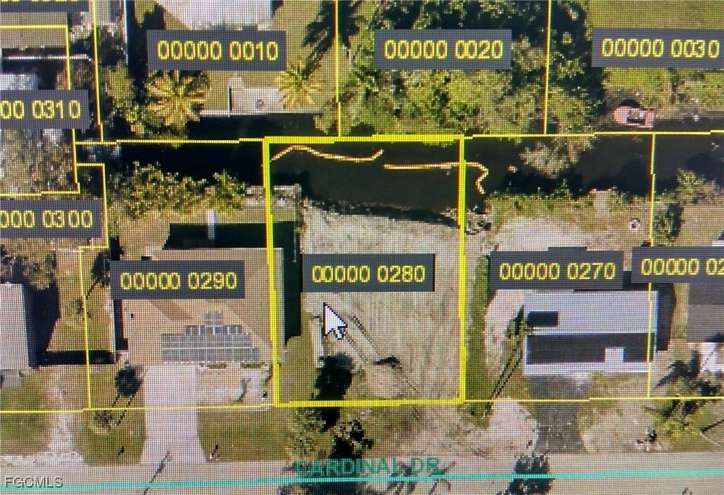 65 Cardinal Dr, NORTH FORT MYERS