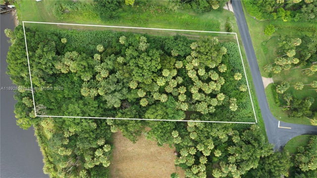 2 of 17 - 15306 Sw Palm Oak Ave, Indian Town, FL