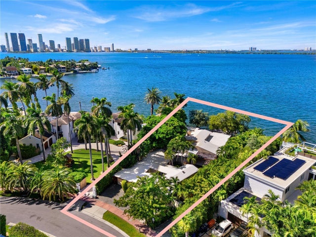 3 of 12 - 444 W Rivo Alto Dr, Miami Beach, FL