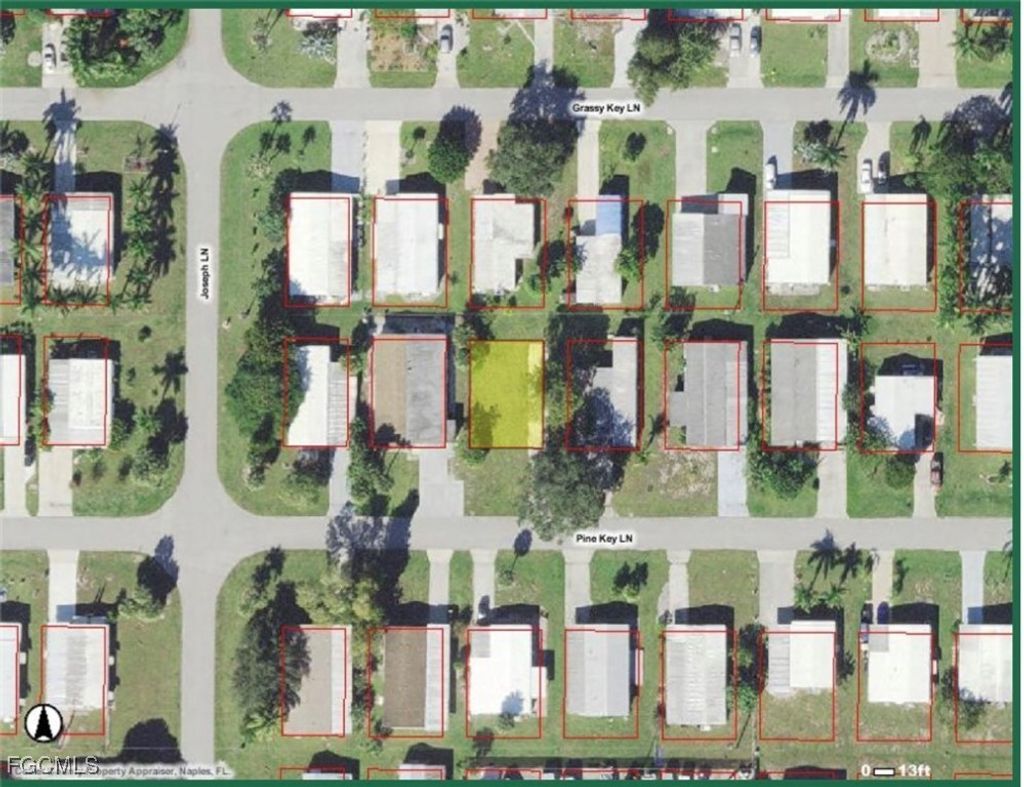 171 Pine Key Ln, Naples