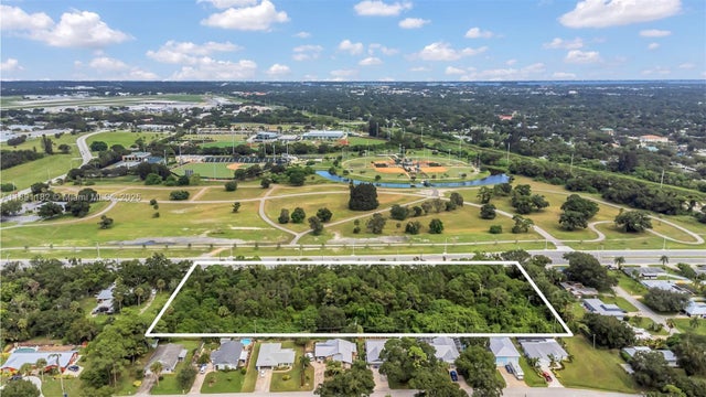 1 of 10 - 2301 43rd Avenue, Vero Beach, FL