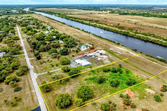 2 of 21 - 1589 Frontier Circle, Other, FL