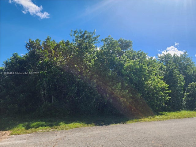4 of 5 - 580 Rabbit Ave, Port St Lucie, FL