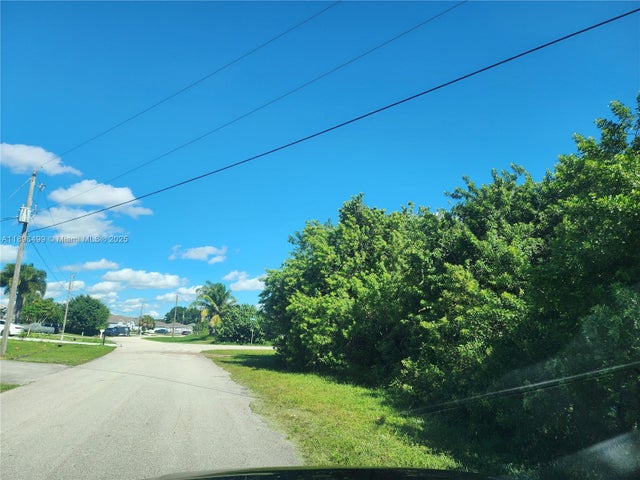 5 of 5 - 580 Rabbit Ave, Port St Lucie, FL