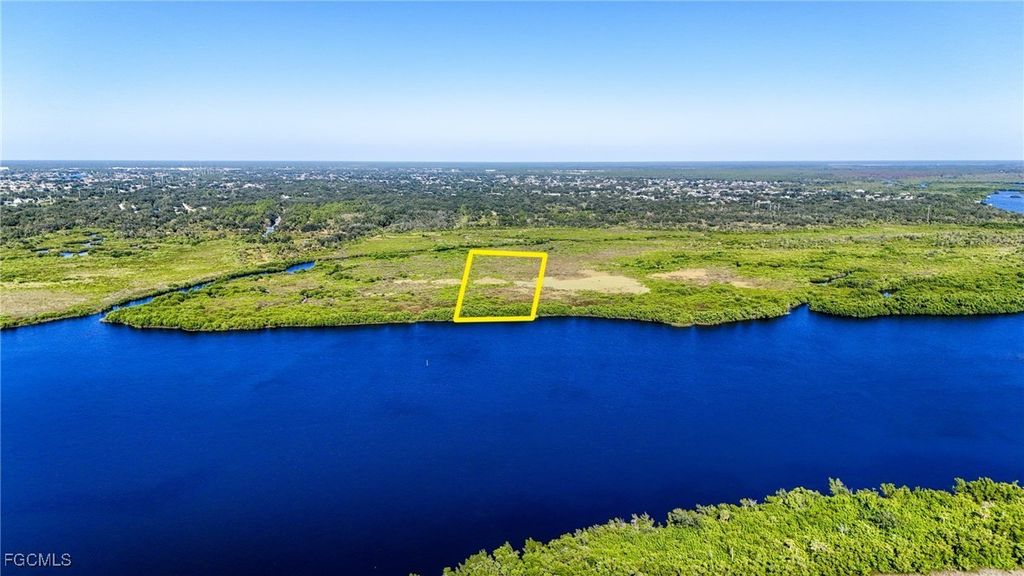 1352 Monterey Ct, PUNTA GORDA