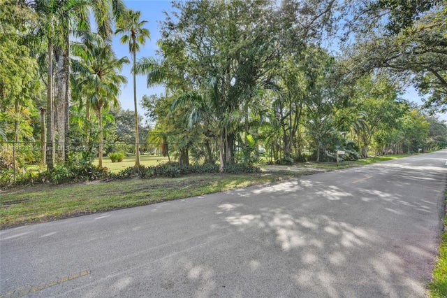 3 of 27 - 14270 Sw 20th Street, Davie, FL