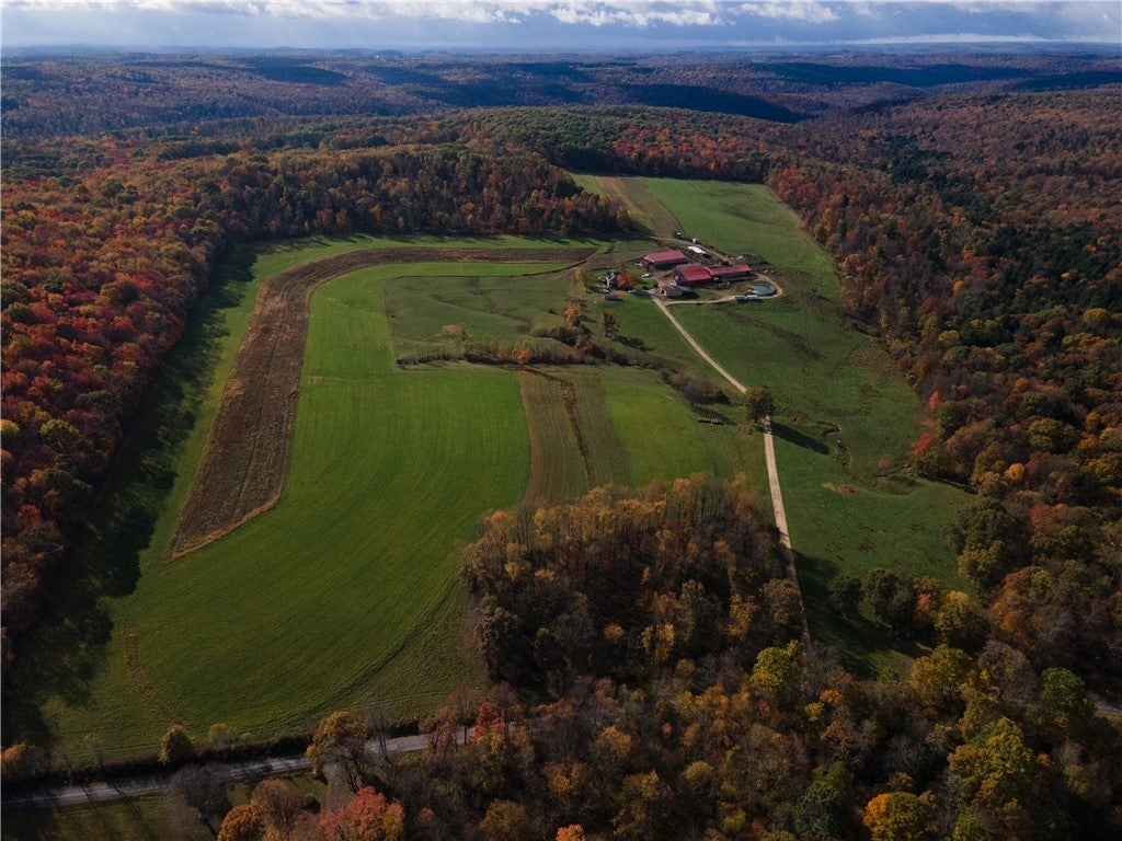 702 Keister Road, Pine Grove