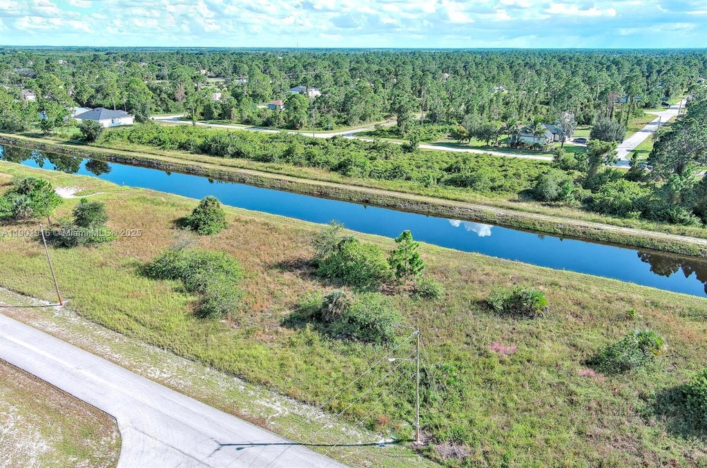 1134 Hudson St E, Lehigh Acres