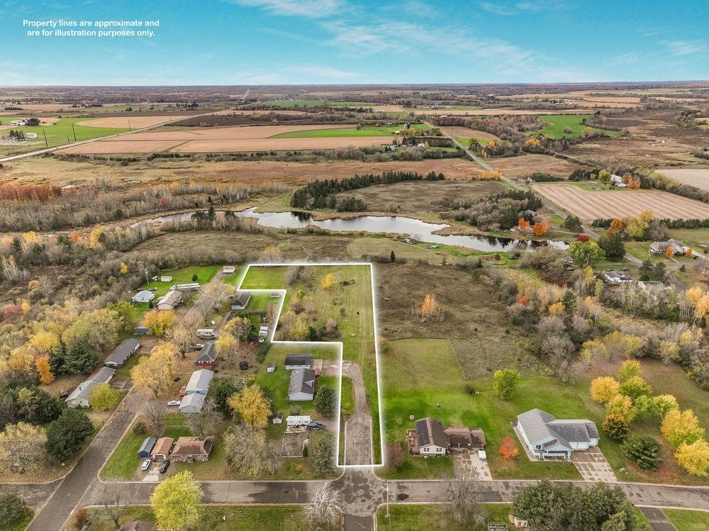 303 Portland Avenue W, Almena