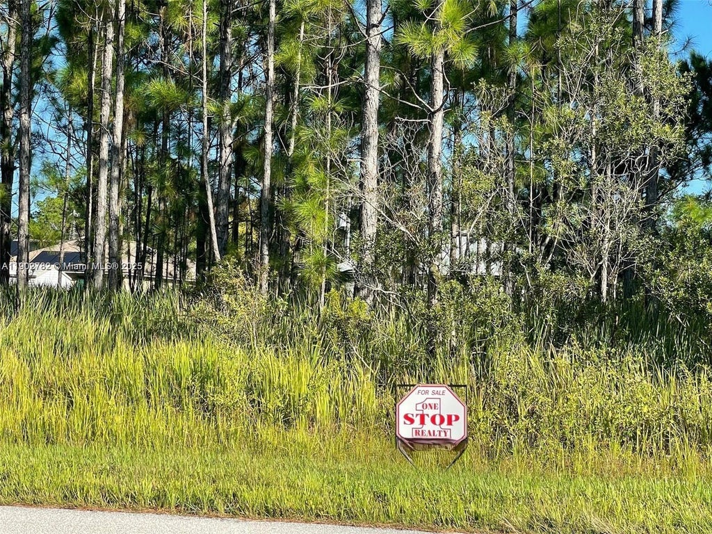 8030 Sun N Lakes, Sebring