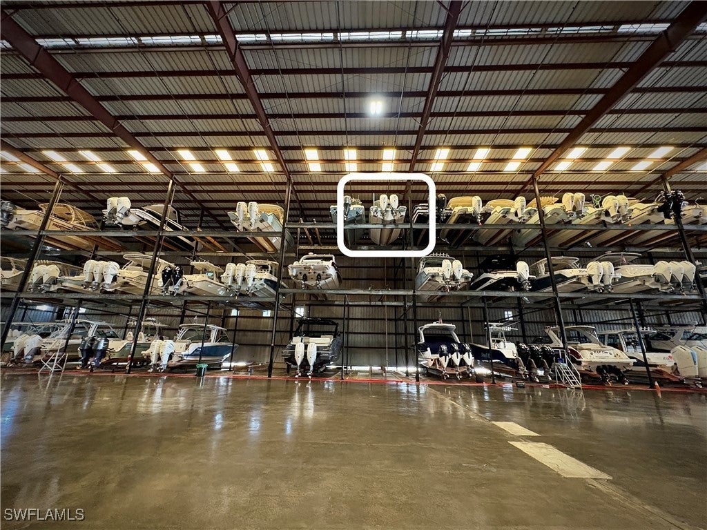 891 10th St S, Naples