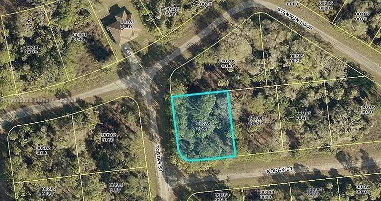 676 Kodak St, Lehigh Acres