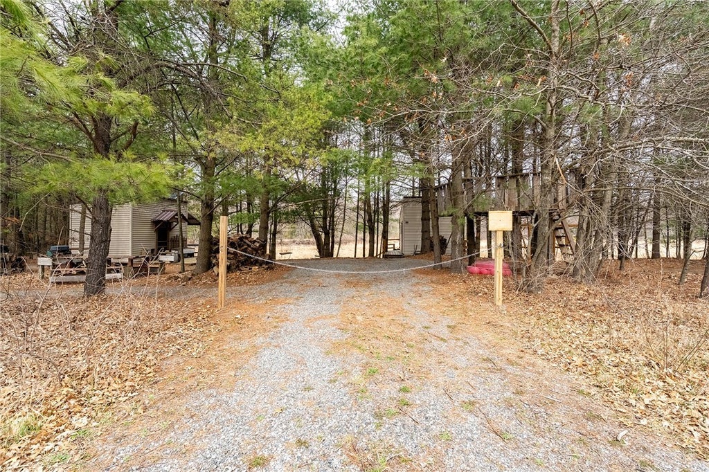 W14702 Old Highway 10, Fairchild