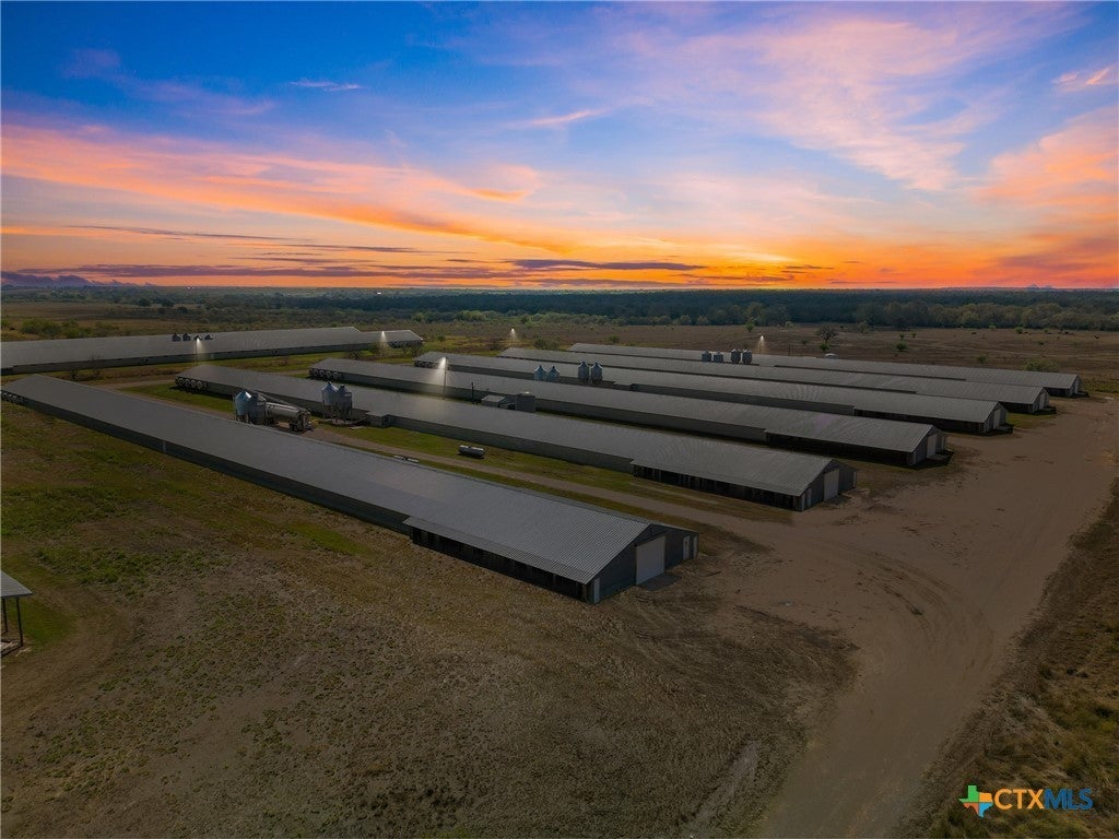 6492 State Highway 304, Harwood