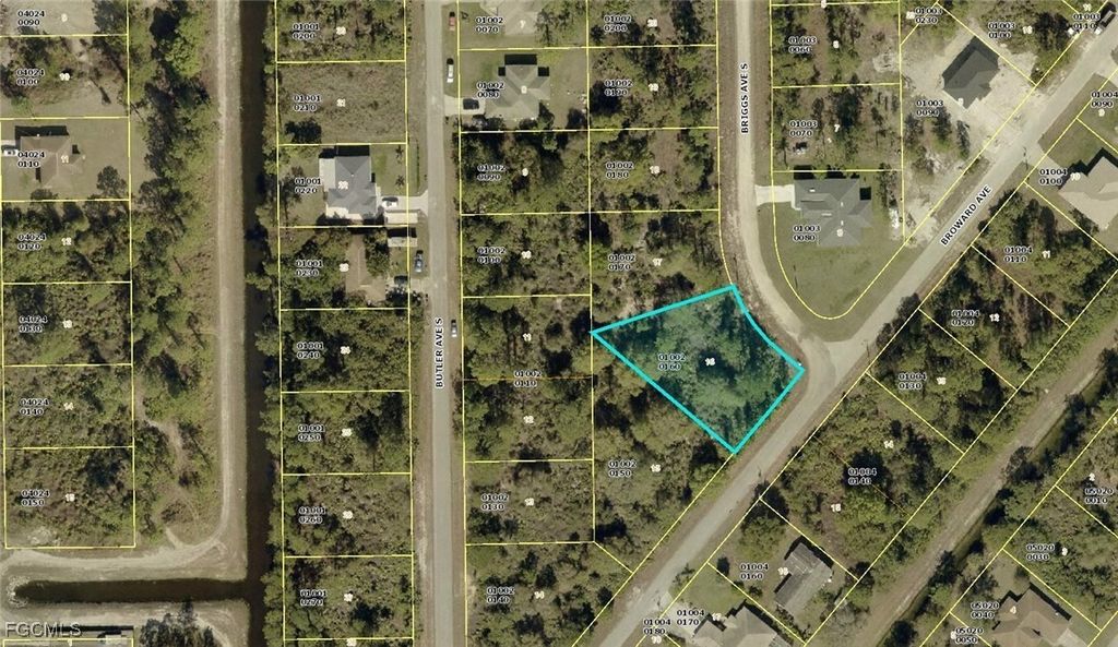 322 Briggs Ave S, LEHIGH ACRES
