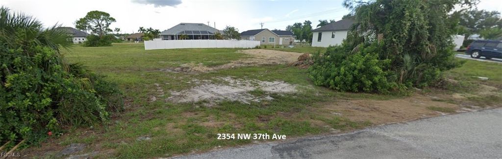 2354 Nw 37th Ave, CAPE CORAL