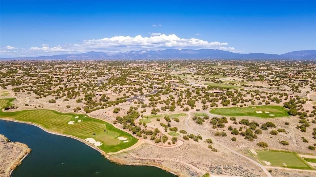 6 Luna Nueva, Santa Fe