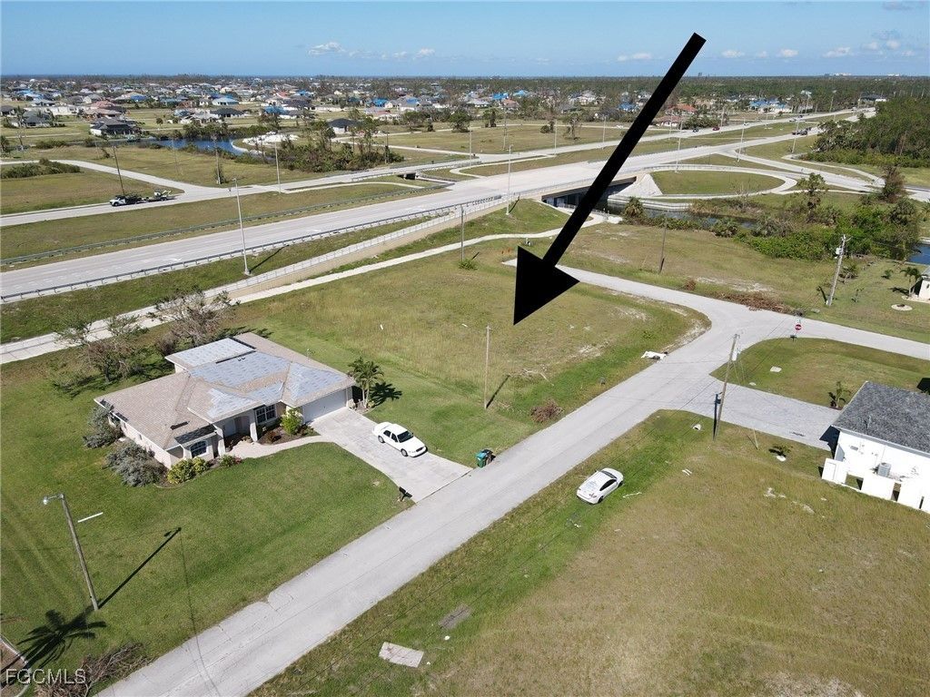1826 Nw 31st Pl, Cape Coral