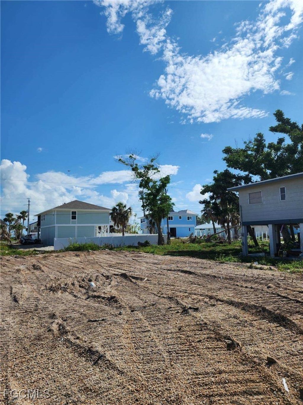 7910 Buccaneer Dr, Fort Myers Beach