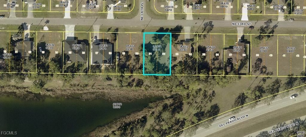 1814 Ne 33rd St, CAPE CORAL