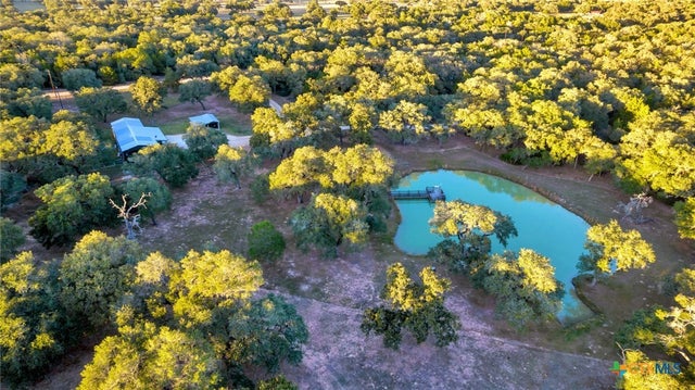 413 Private Road 1051, Hallettsville