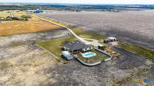 15620 Harry Lind Road, Elgin