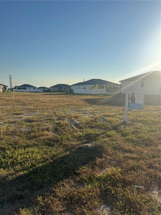 Photo of Listing #A11925563