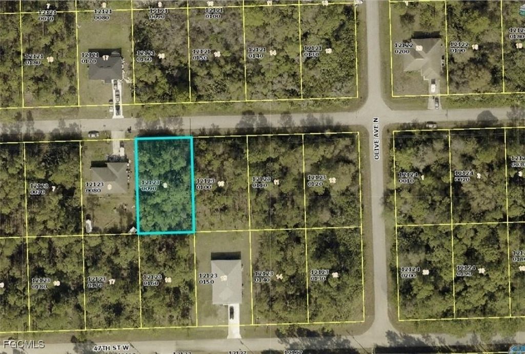 3207 48th St W, LEHIGH ACRES