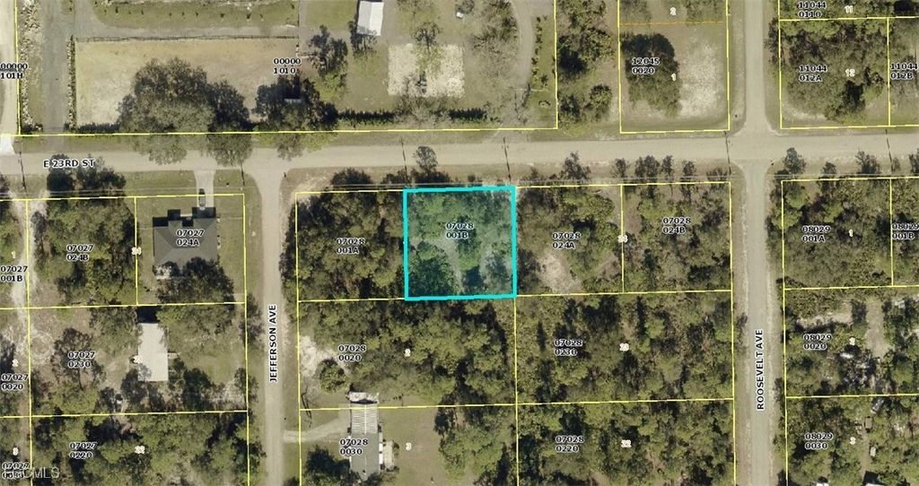 2602 E 23rd St, ALVA
