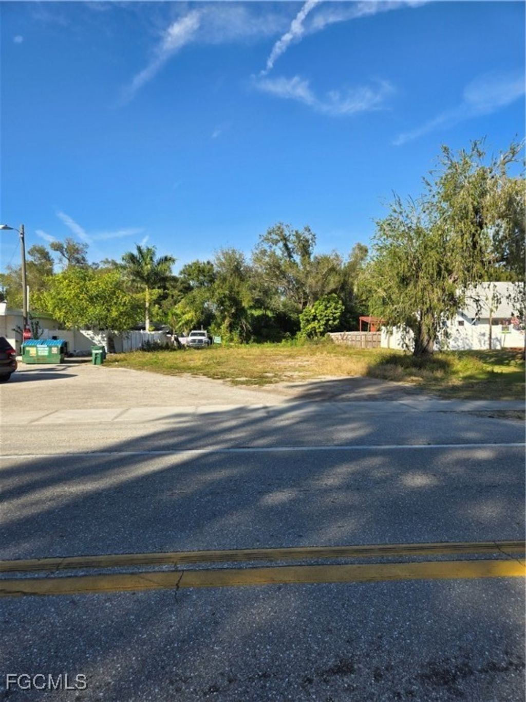 1311 Laurel Dr, NORTH FORT MYERS