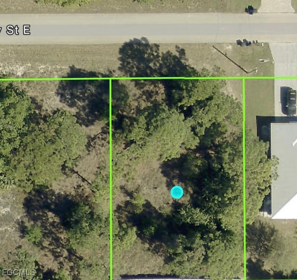 842 Chezy St E, LEHIGH ACRES