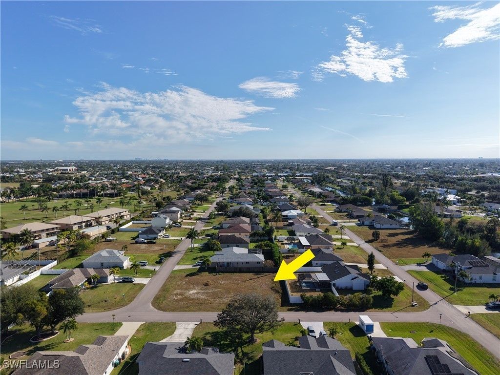 1128 Sw 22nd Ter, Cape Coral