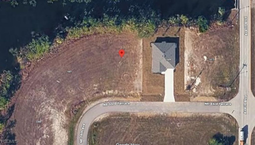 1605 Ne 33rd Ter, CAPE CORAL