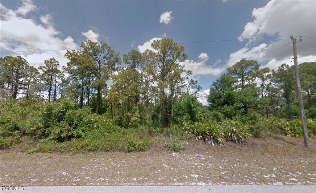 3403 E 14th St, LEHIGH ACRES