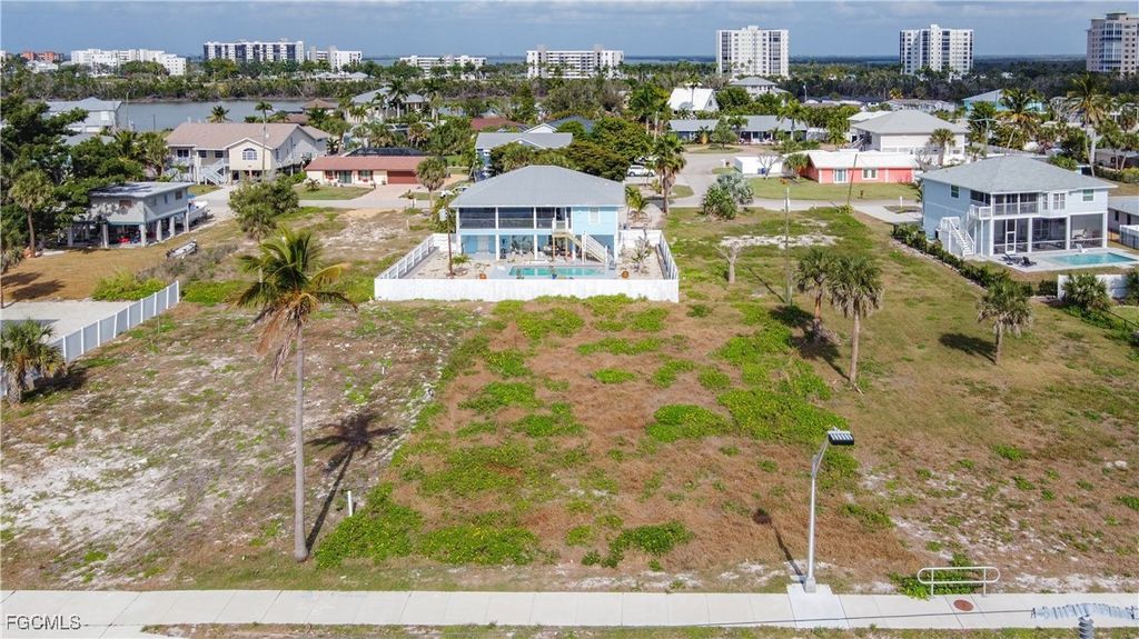 8033 Estero Blvd, FORT MYERS BEACH