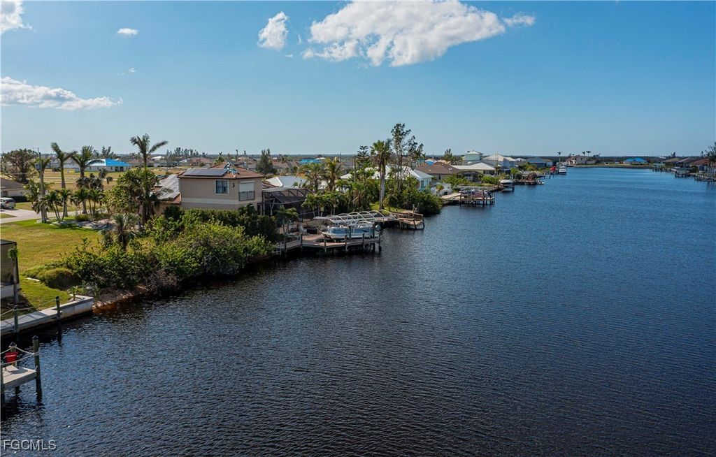 4229 Nw 33rd St, CAPE CORAL