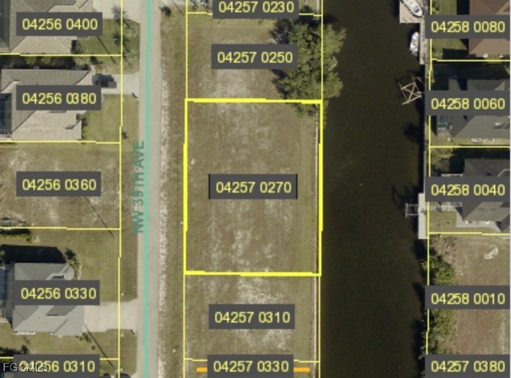 1221 Nw 39th Ave, Cape Coral