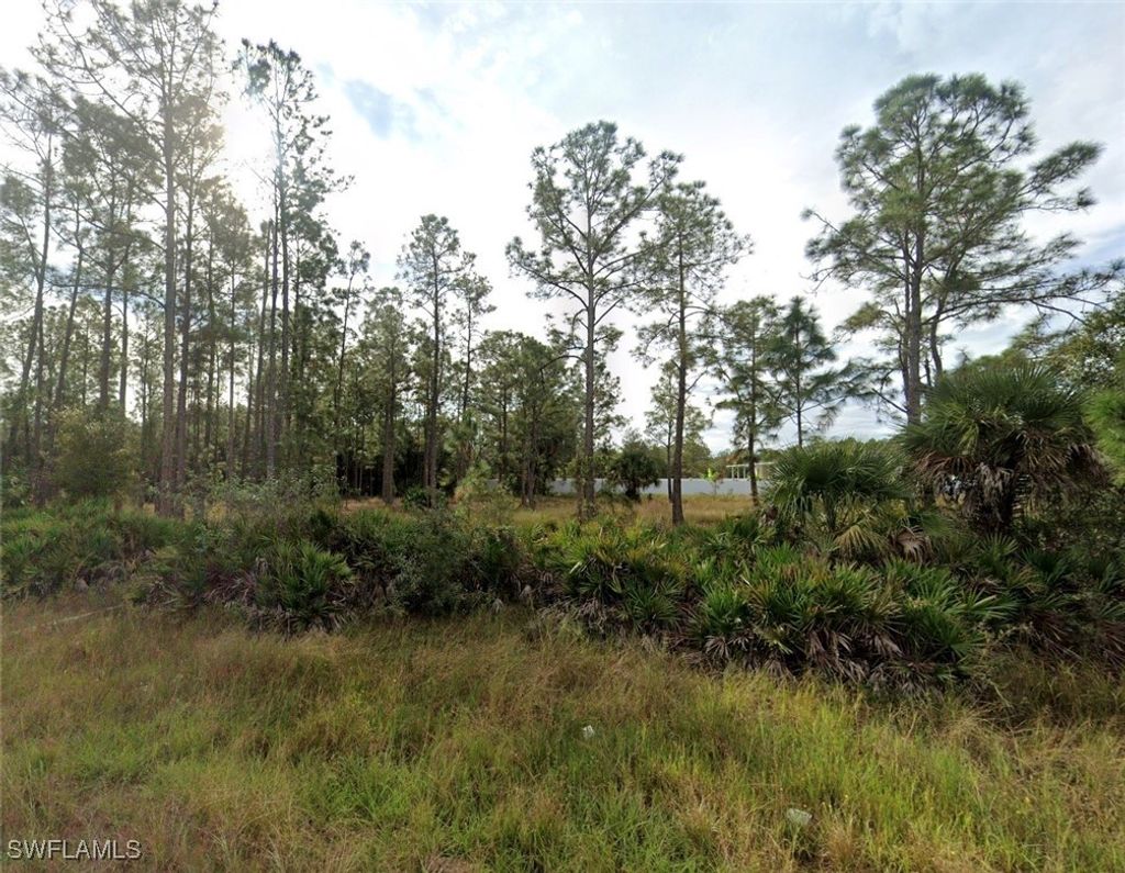 3002 E 14th St, LEHIGH ACRES