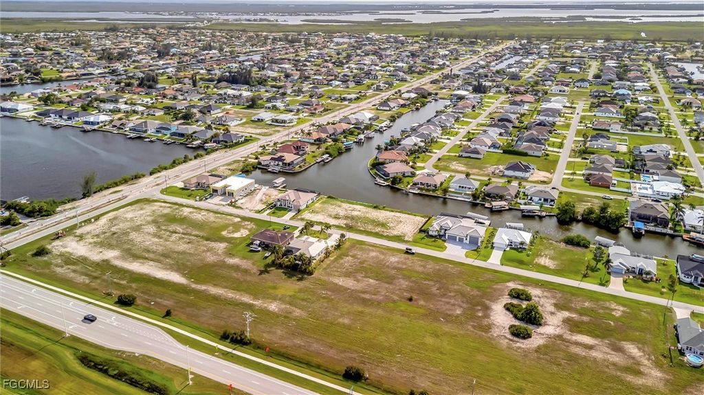 100 Burnt Store Rd, Cape Coral