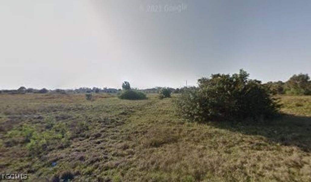 466 Rand St, LEHIGH ACRES