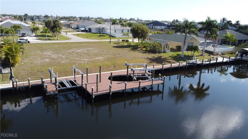 1500 Nw 36th Ave, Cape Coral