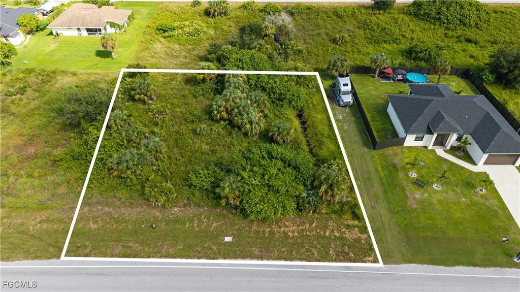 819 Milwaukee Blvd, Lehigh Acres