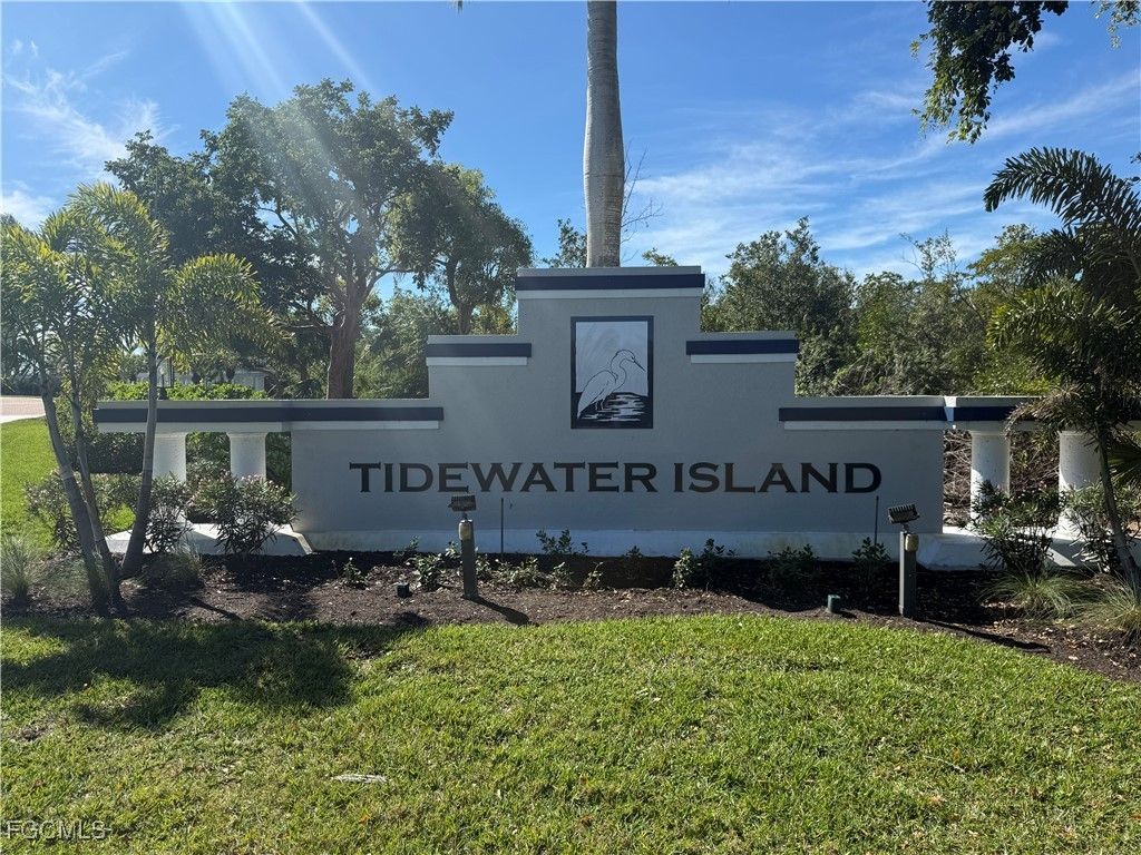 18211 Chesapeake Ct, Fort Myers