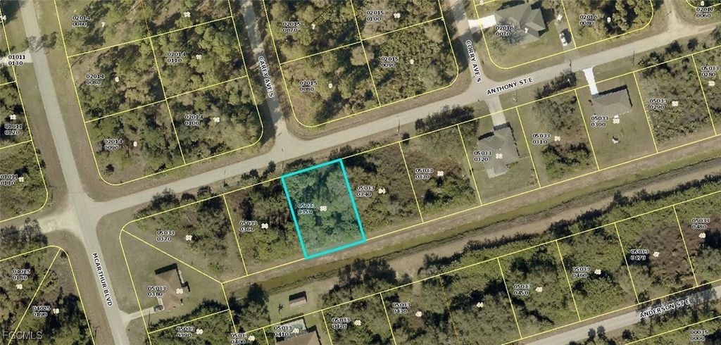 1006 Anthony St E, LEHIGH ACRES
