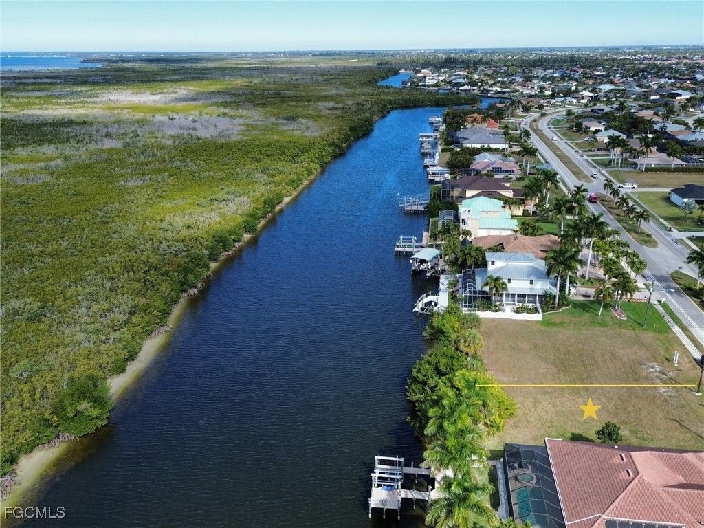 3216 Surfside Blvd, Cape Coral